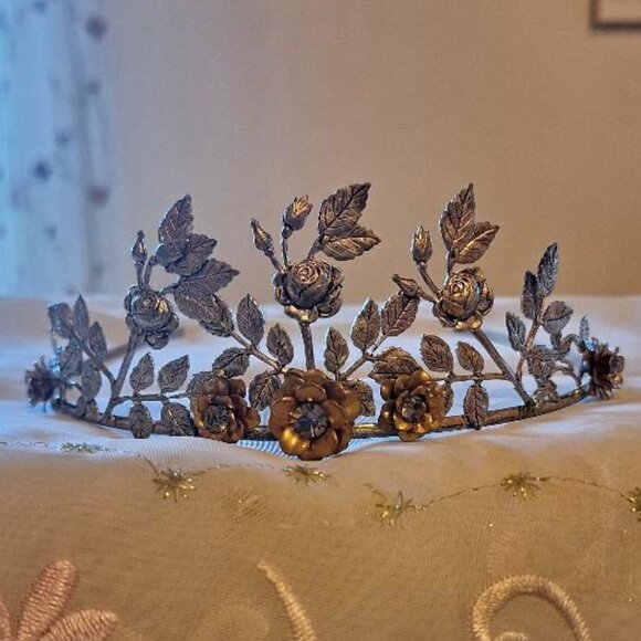 Gold Leaf Tiara/Headband - Picture 1 of 2